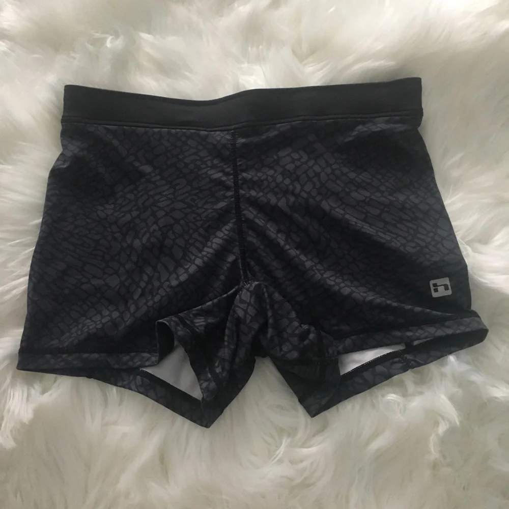 HIND Athletic Shorts - Picture 2 of 3